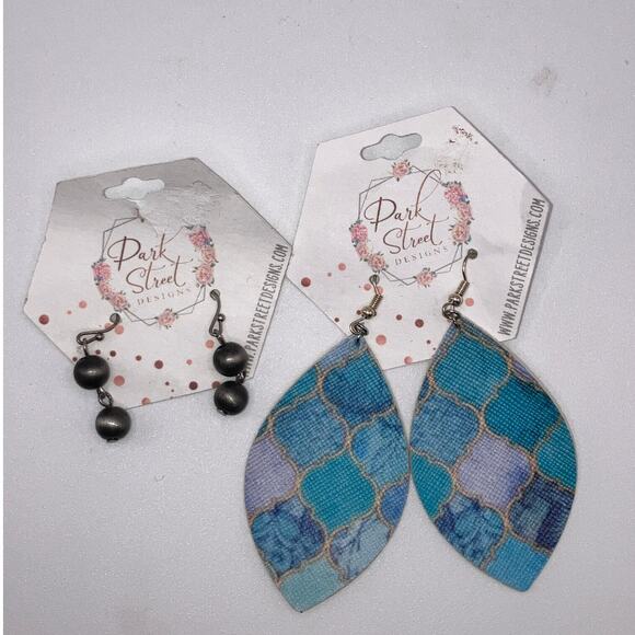 NWT! Two Park Street Designs Dangle Earrings! - Picture 8 of 14